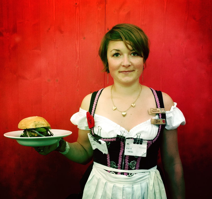 Sabine Roth - Kellnerin